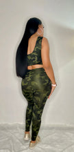 Load image into Gallery viewer, Military Green chains set